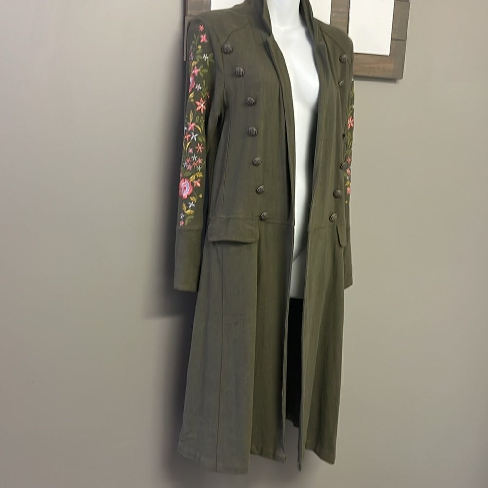 Aratta Silent Journey Multi Blend Sleeve Floral Embroidered Cherish Coat -S - Picture 3 of 16